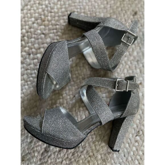 Rampage Dress Shoes for Women - Picture 6 of 12